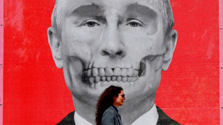 Diplomat o režimu straha: “Putinovi ljudi su posvuda”